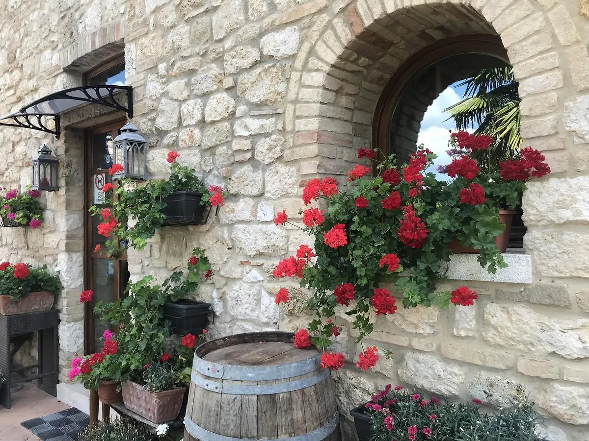 Bed & Breakfast Casale Gregoriano And Apartaments San Gimignano 2*,